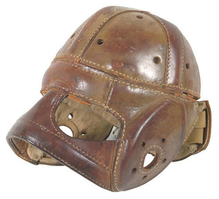 Illustration for article titled 12 Helmets from the Dark Ages of Football